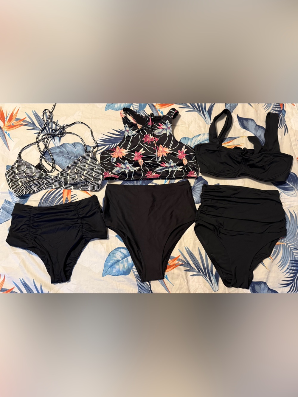 Black & Floral Mixed Women’s Swimwear Set